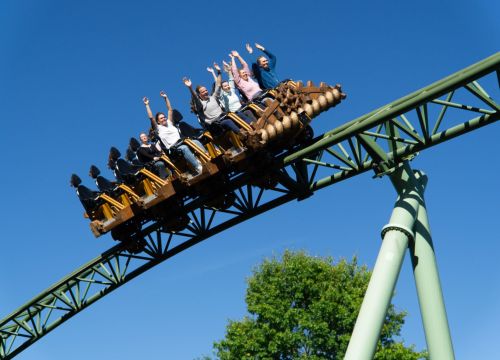 Schwur des Kärnan-Wagen mit Passagieren unterwegs